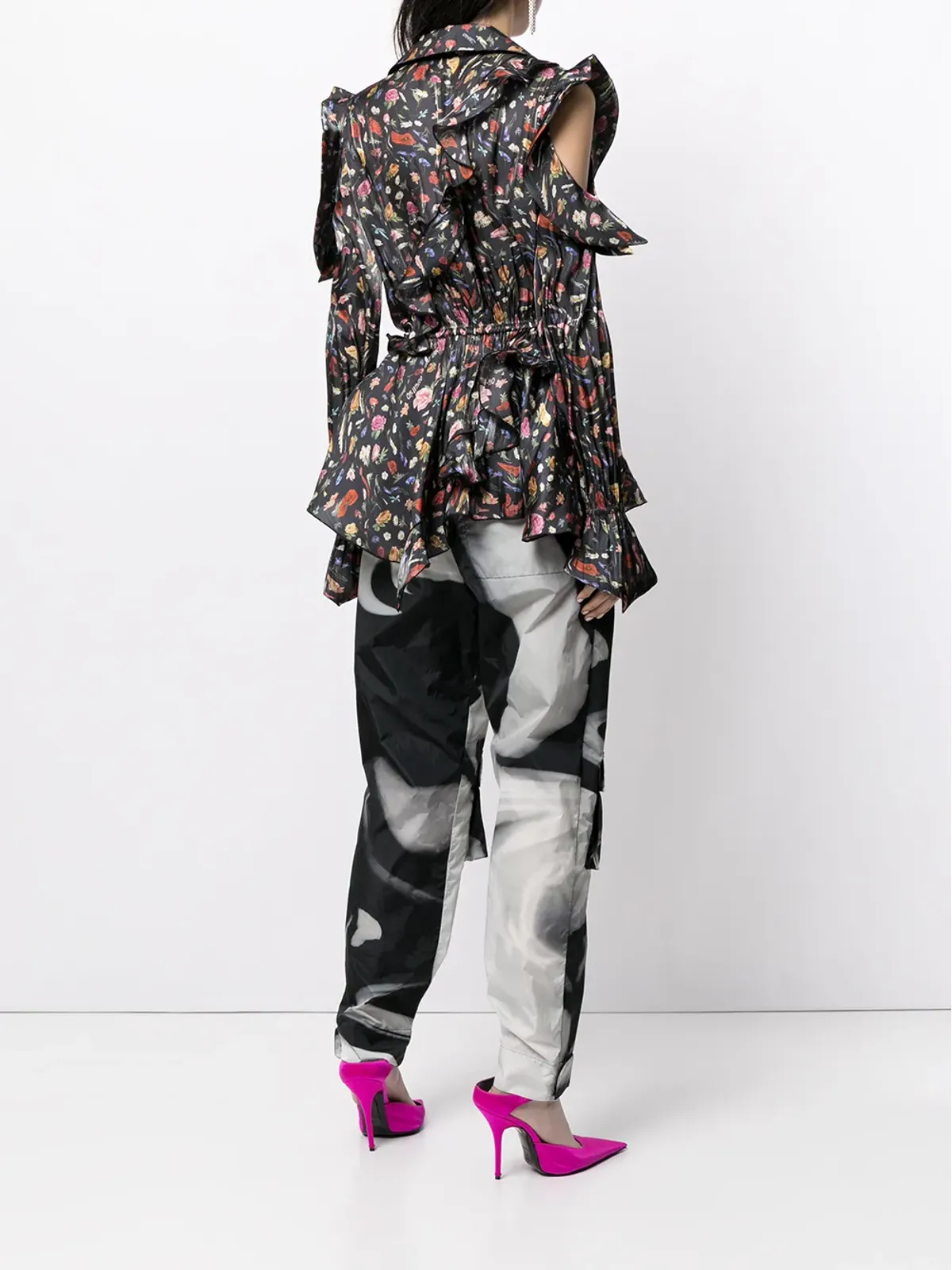 Off-White 花柄プリントのフリルブラウス - 画像4