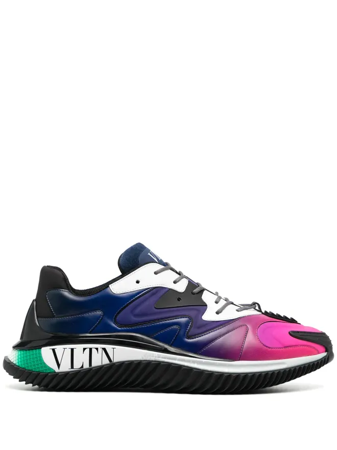 Valentino Garavani Valentino Garavani VLTN ロー・トップスニーカー ピンクの商品画像