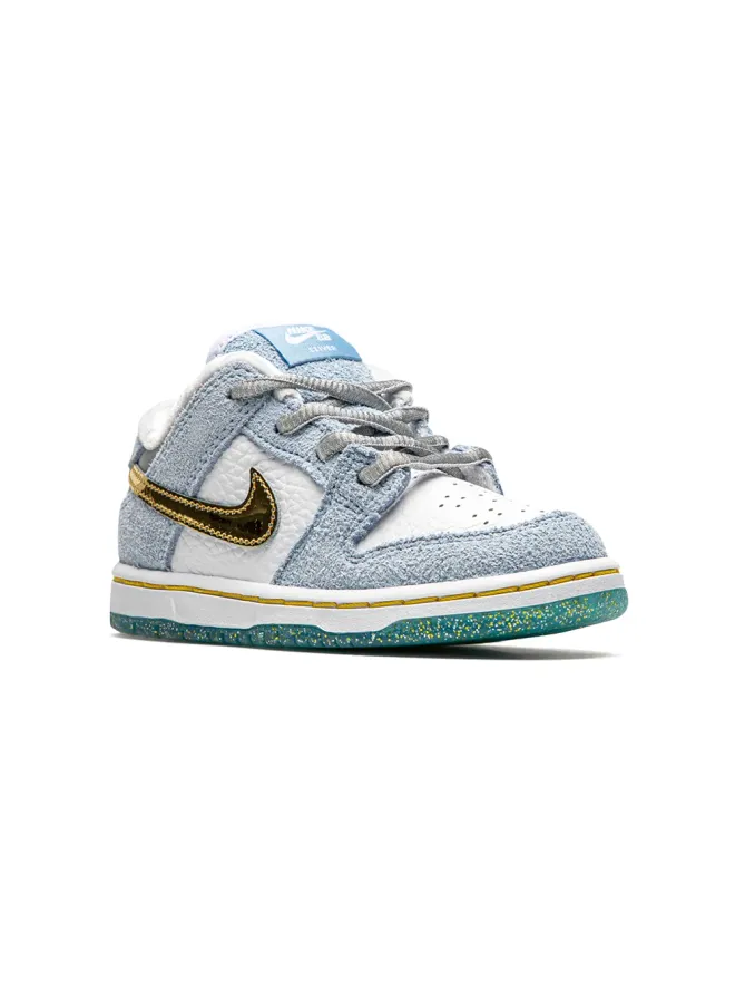 Nike Kids Nike Kids - SB Dunk Low Pro QS (Td) 「Holiday Special」スニーカーの商品画像