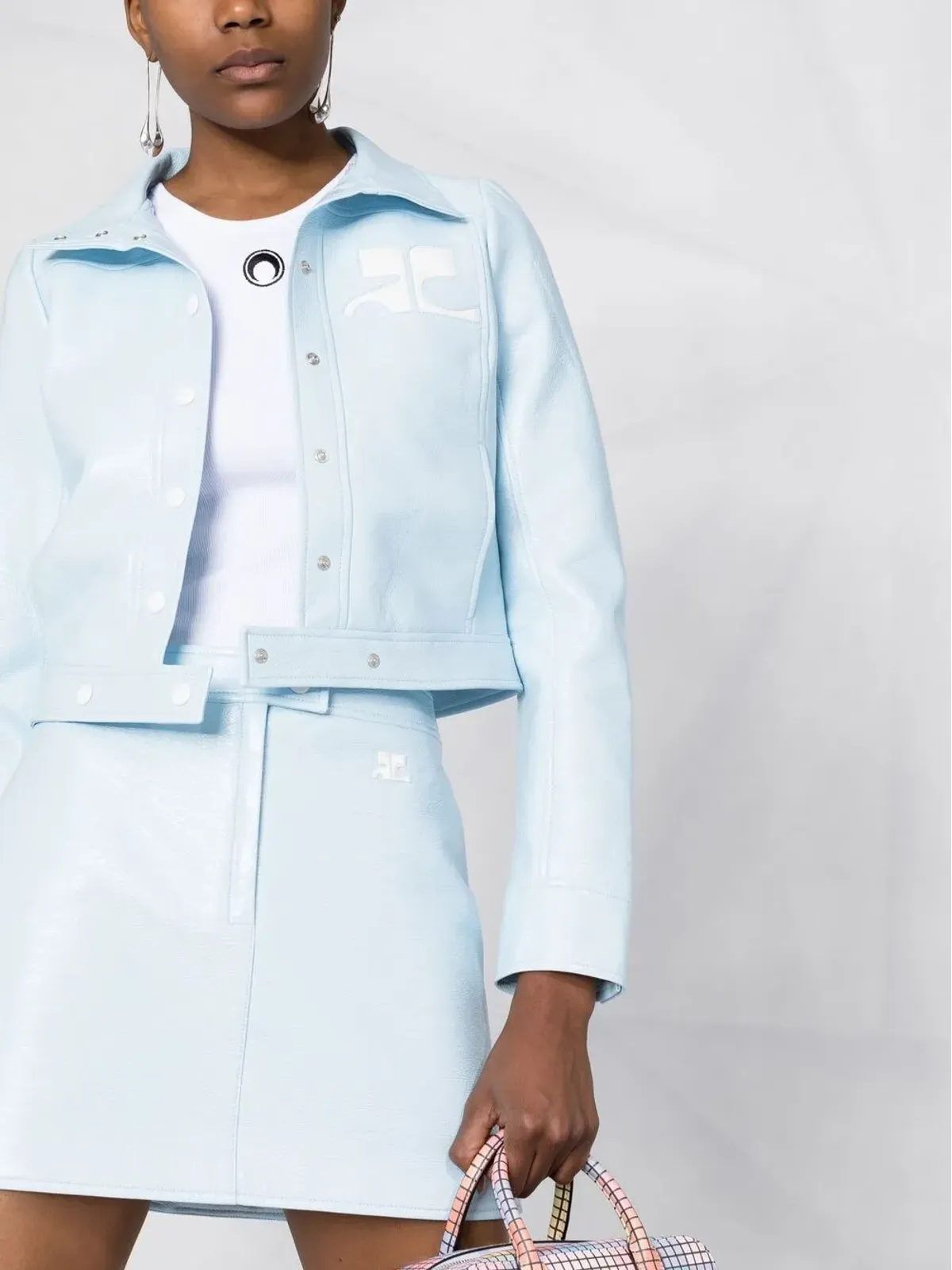 Courrèges アップリケロゴ クロップド ヴィニール ジャケット - 画像5