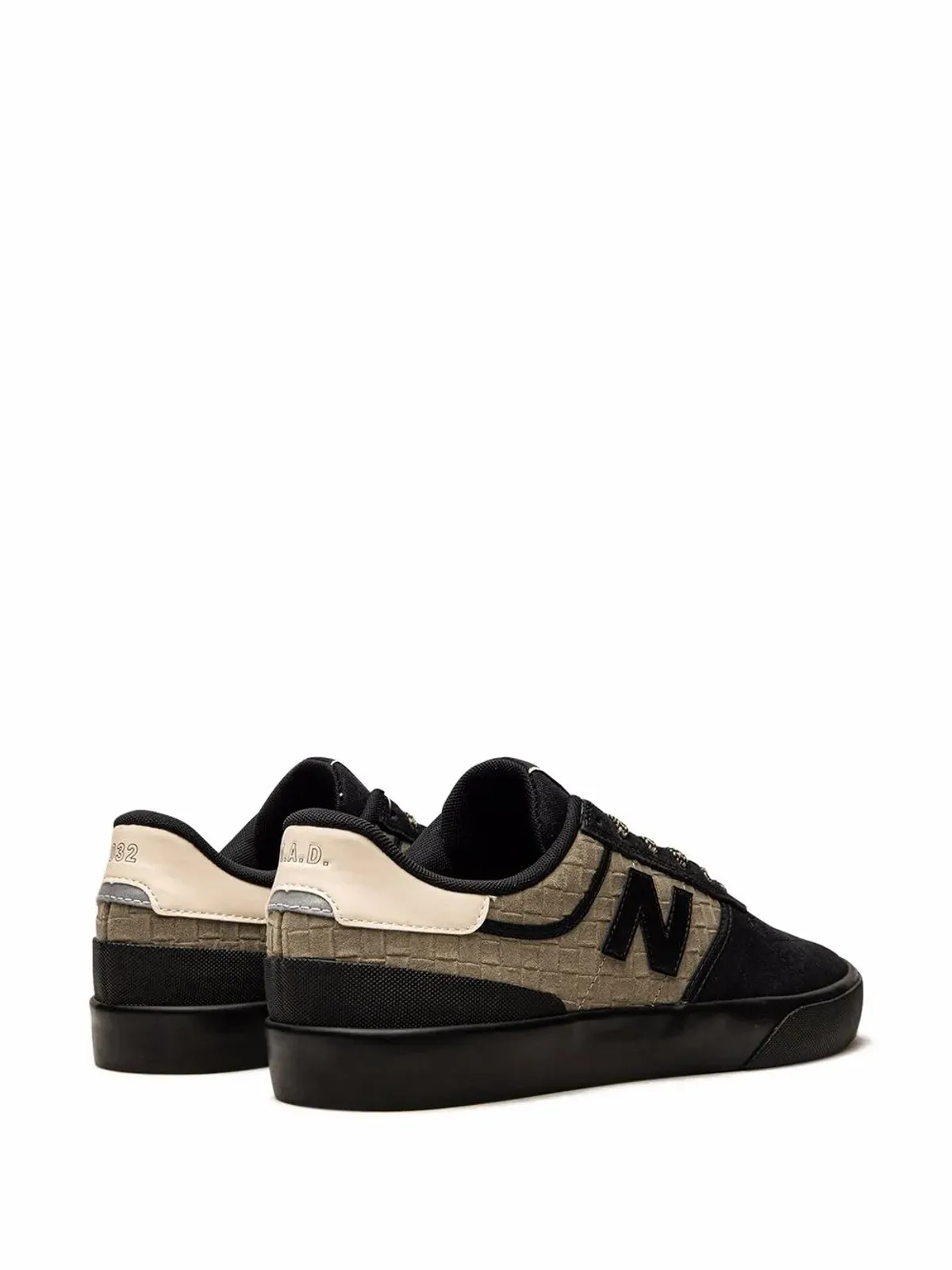 New Balance 272 ロー・トップスニーカー - ブラック - 画像3