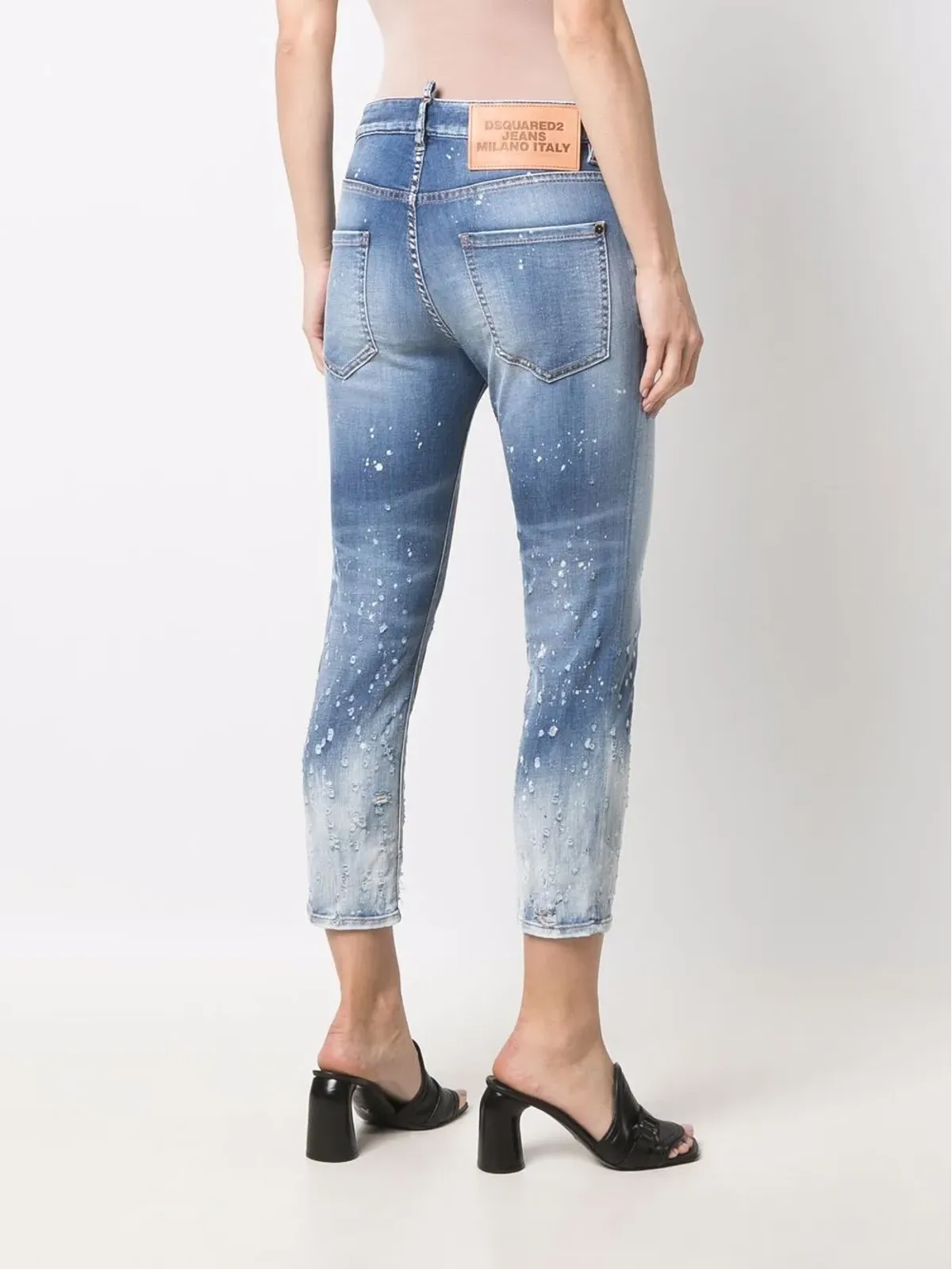 DSQUARED2 クロップド ディストレス加工のスキニージーンズ - 画像4
