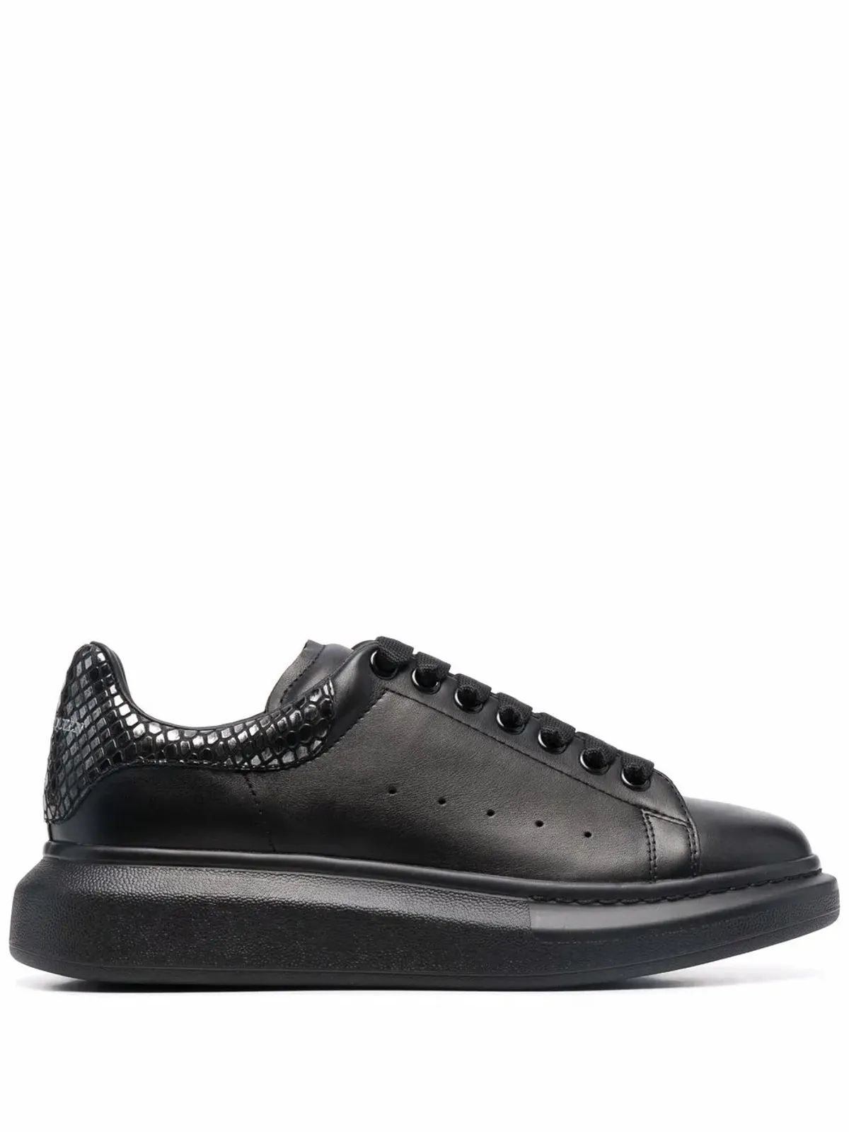 Alexander McQueen オーバーサイズ蛇皮風スニーカー - 画像1
