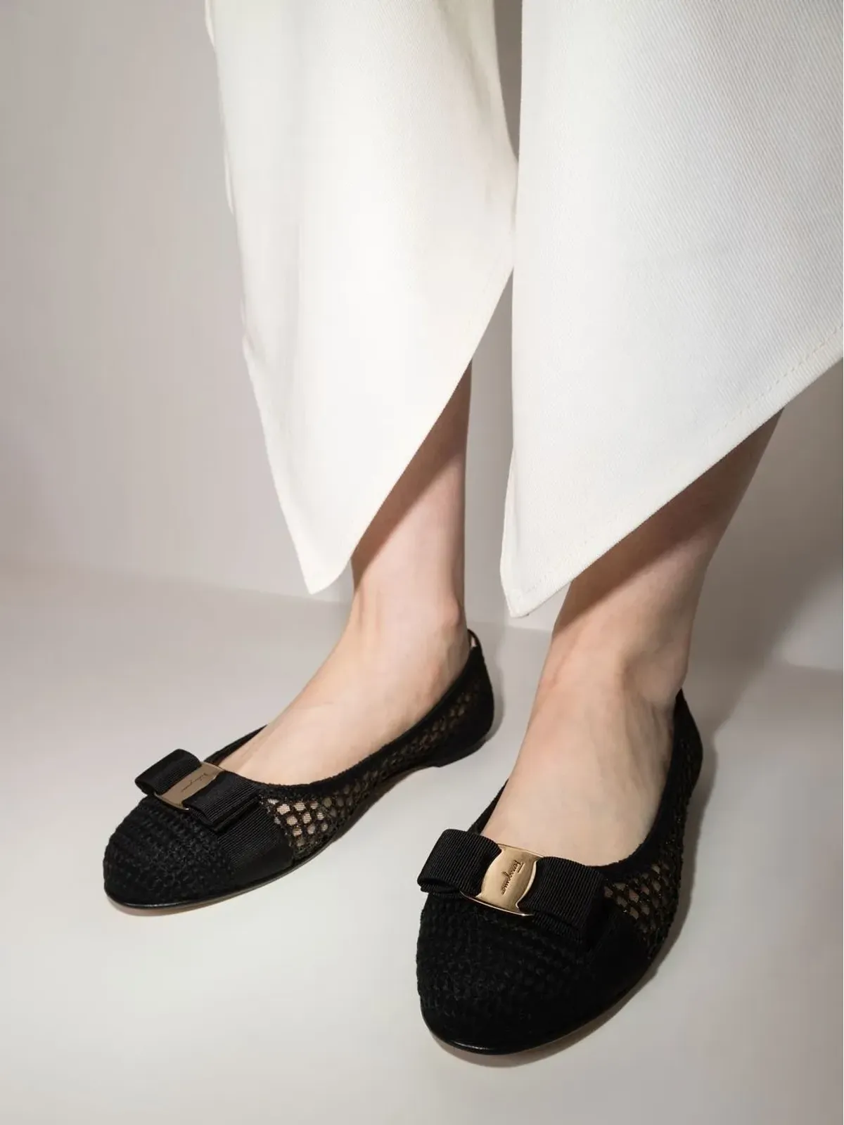 Ferragamo Varina ボウリボン付き バレエシューズ - 画像3