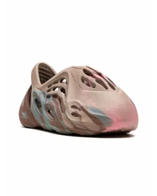 Adidas Yeezy Kids Foam Runner キッズ用スニーカー - サムネイル1