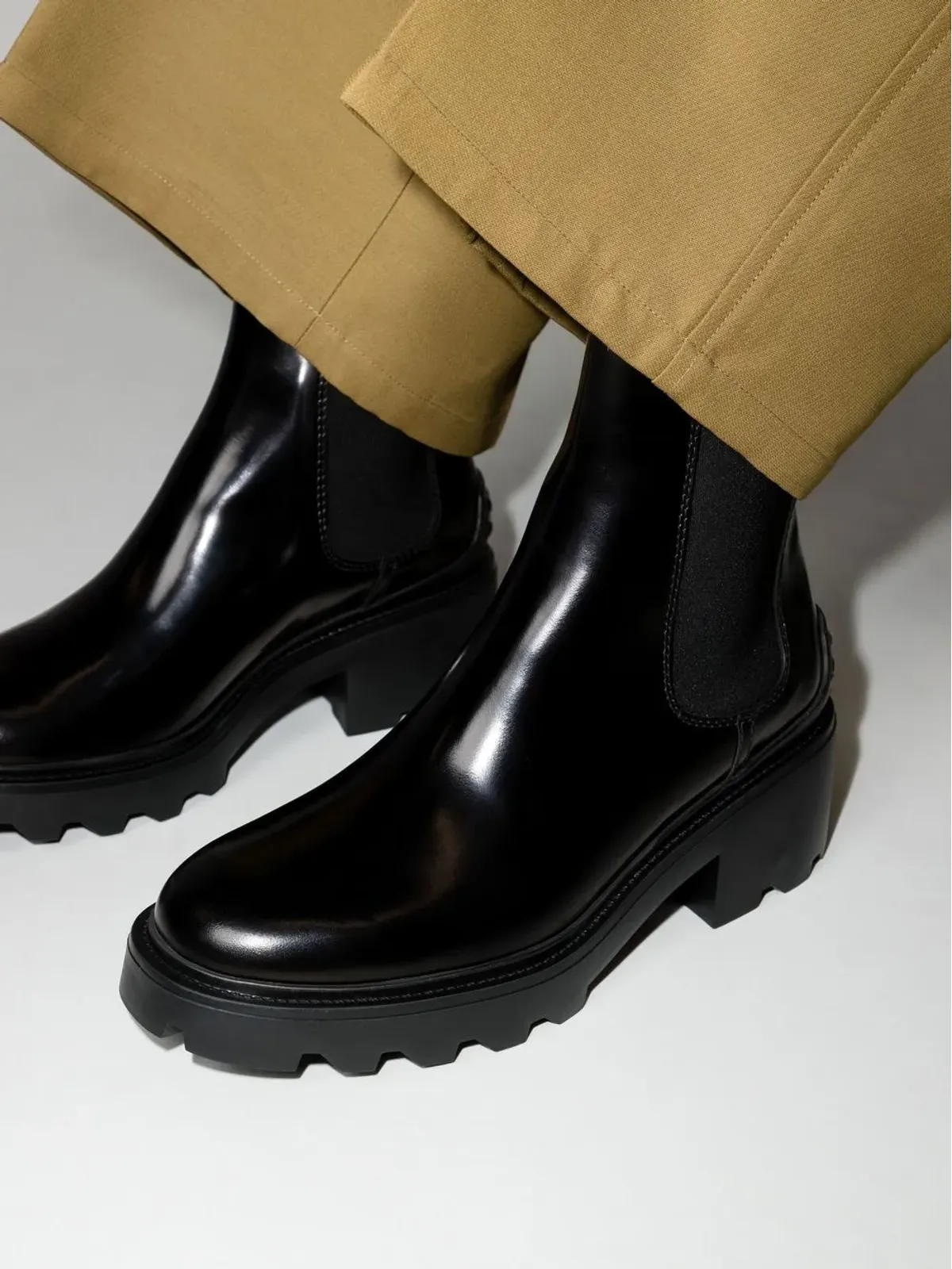 Tod's ラグソールチェルシーブーツ - 画像3