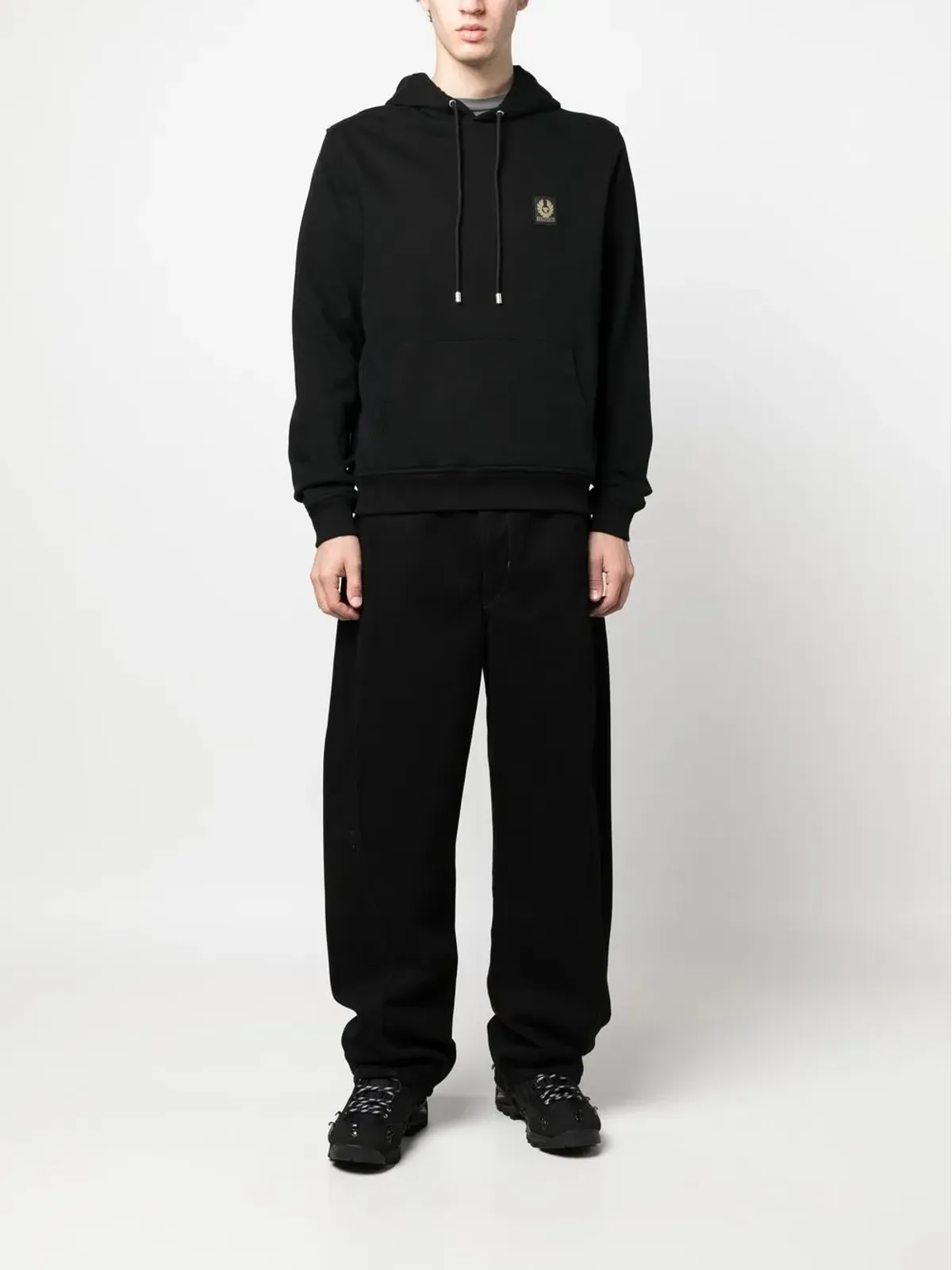 Belstaff ロゴパッチ ドローストリングフードパーカー - ブラック - 画像2