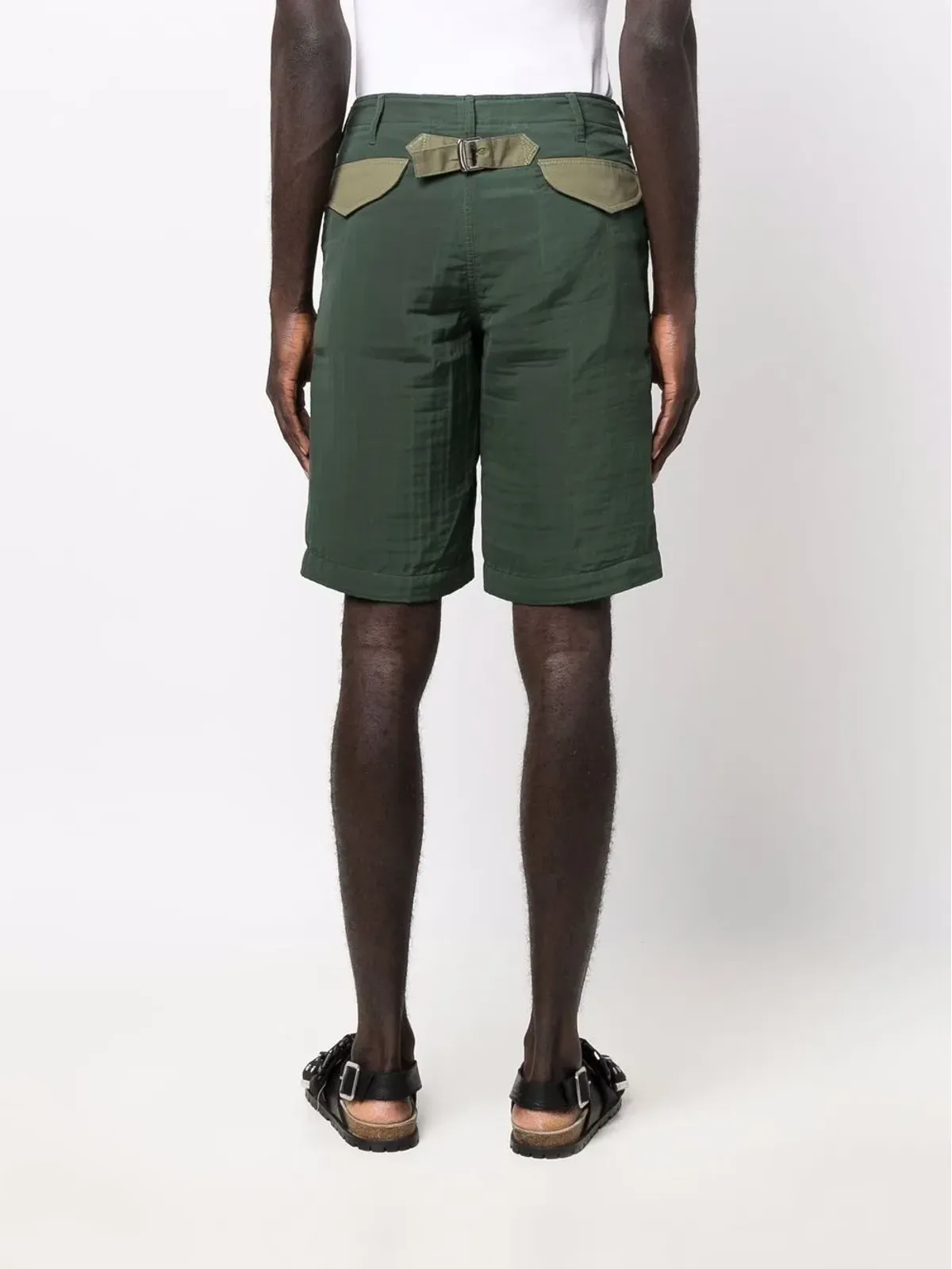 sacai バックルディテール4ポケット ベミューダショーツ - 画像4