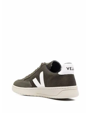 VEJA V-12 レースアップスニーカー グリーン - サムネイル3