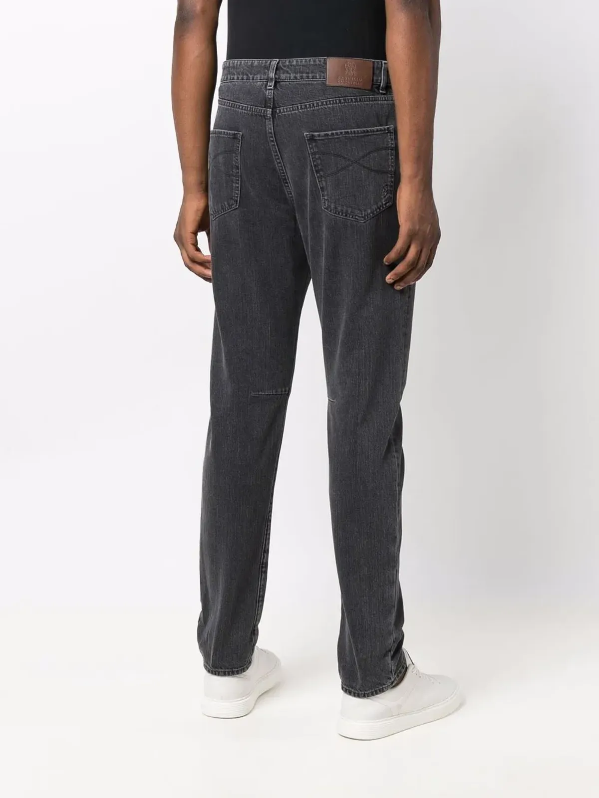 Brunello Cucinelli ダークウォッシュ・ストレートジーンズ（グレー） - 画像4