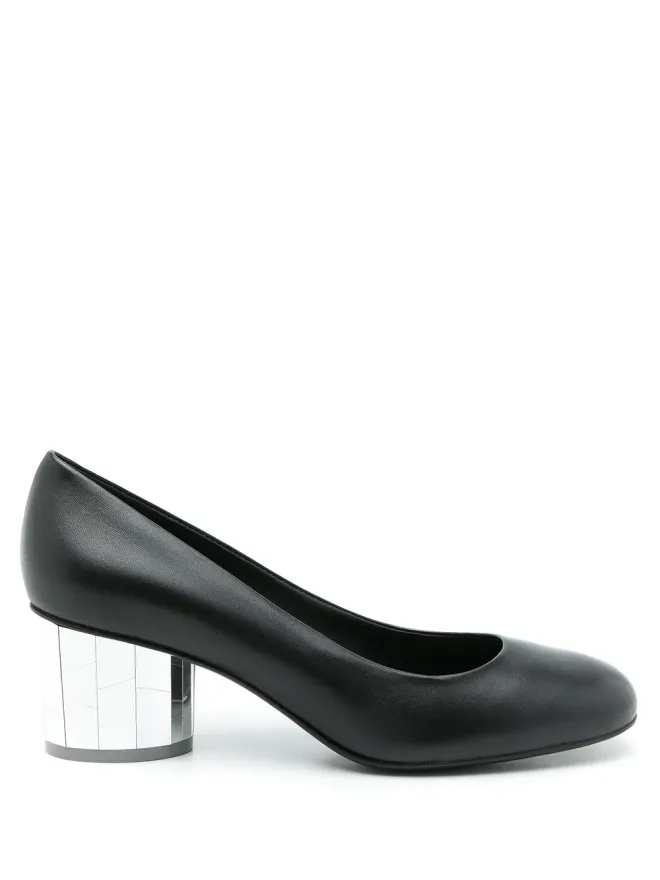 FERRAGAMO Ferragamo ファーラ レザー パンプスの商品画像