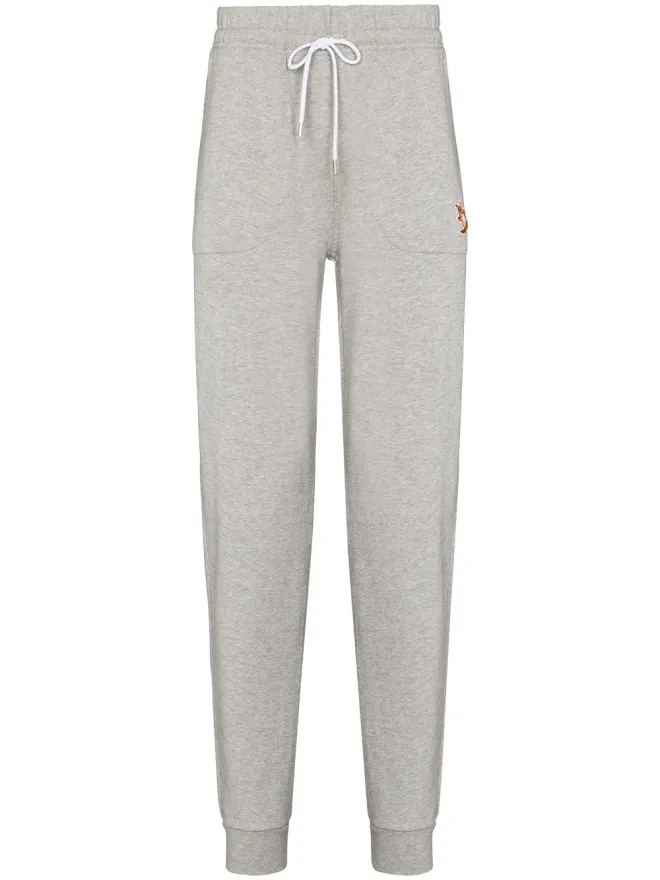 Maison Kitsuné Maison Kitsuné Chillax Fox テーパード トラックパンツ - グレーの商品画像