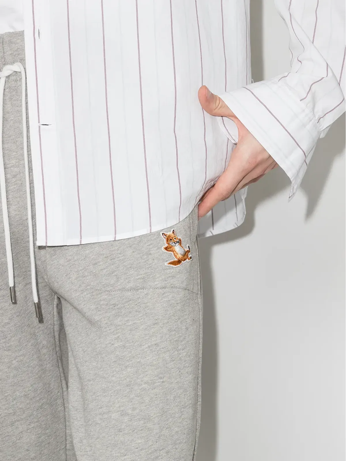 Maison Kitsuné Chillax Fox テーパード トラックパンツ - グレー - 画像4