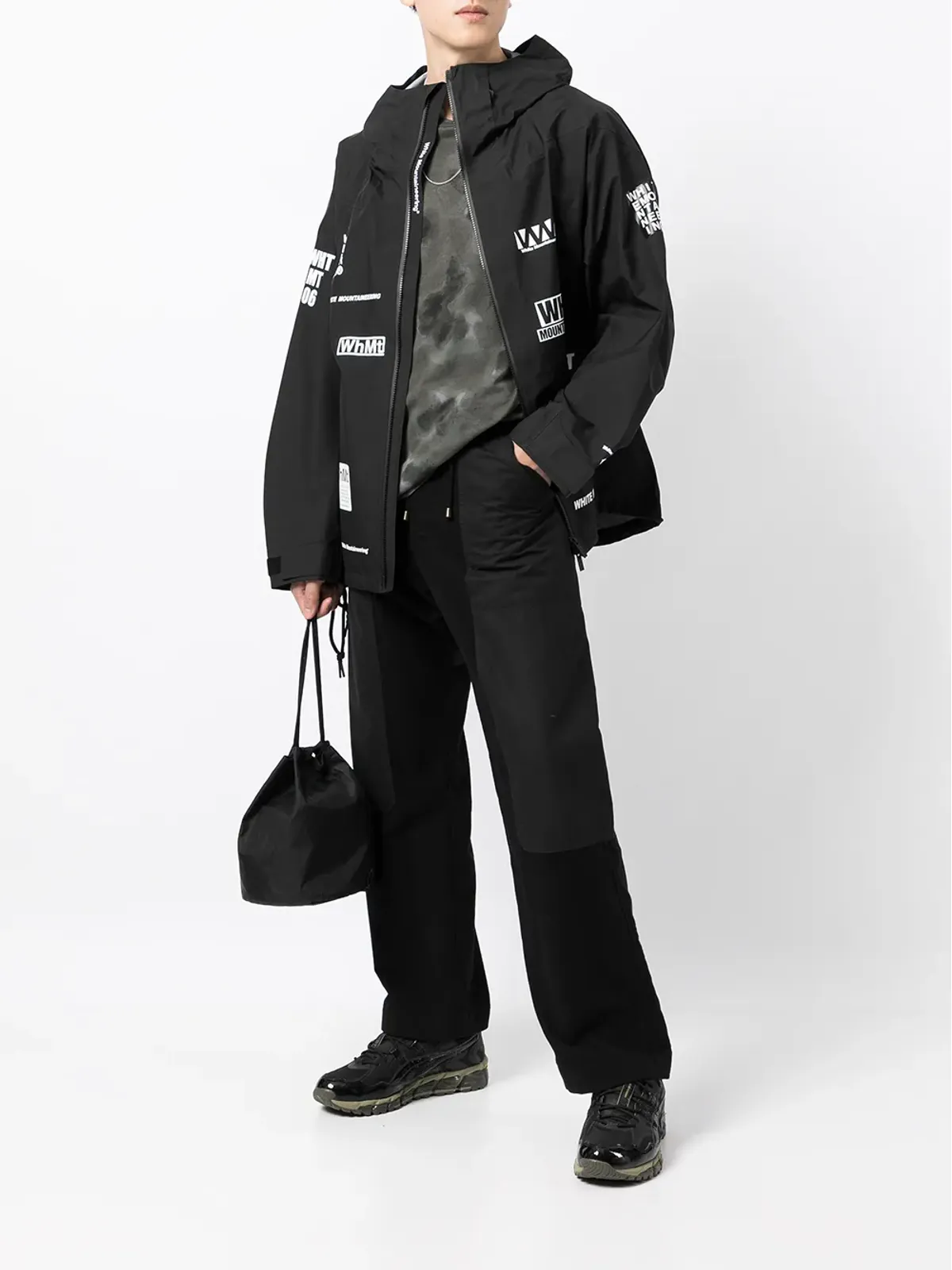 White Mountaineering グラフィックプリントのジップアップ軽量ジャケット - 画像2