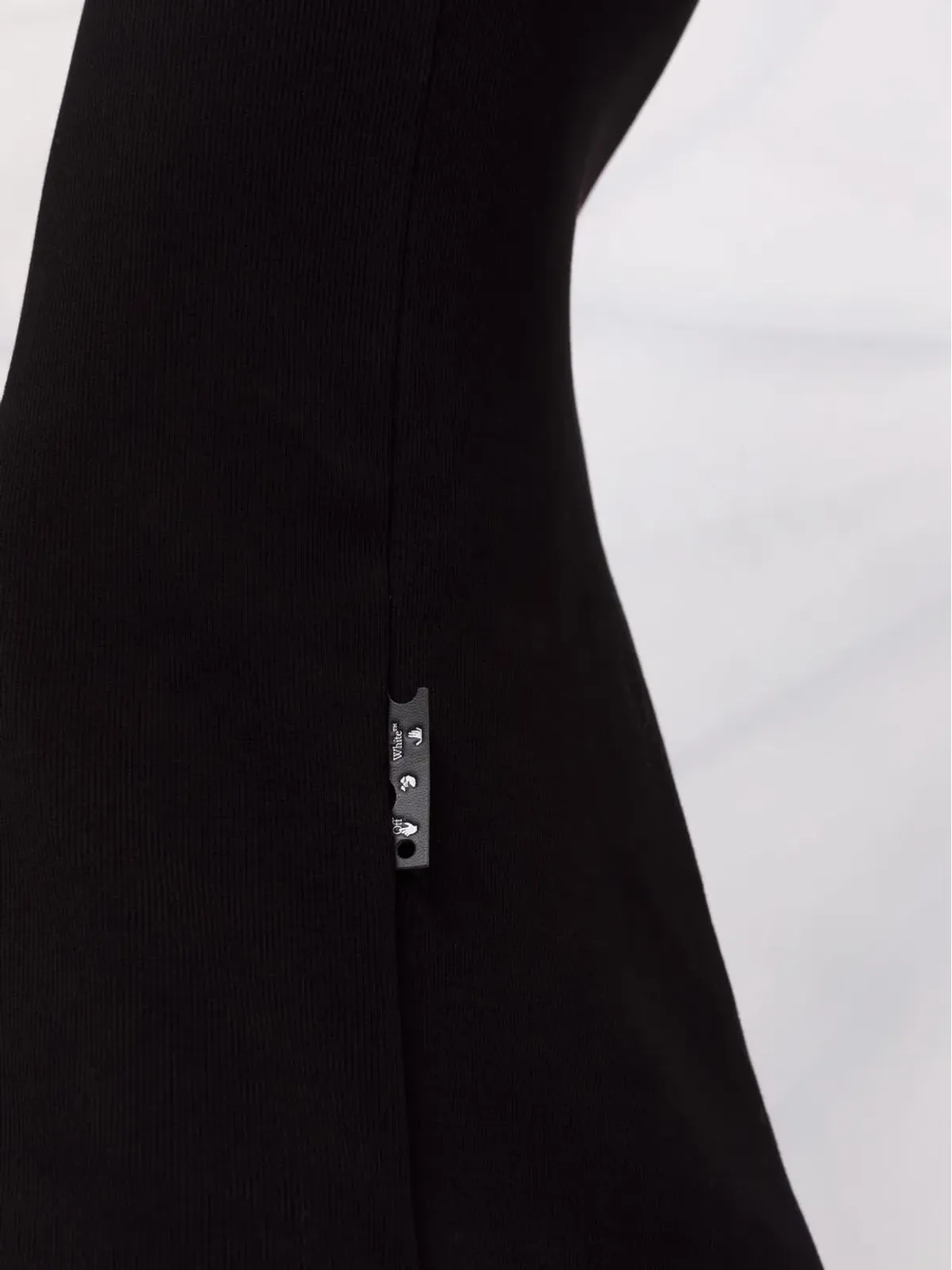 Off-White カットアウトミディドレス - 画像3