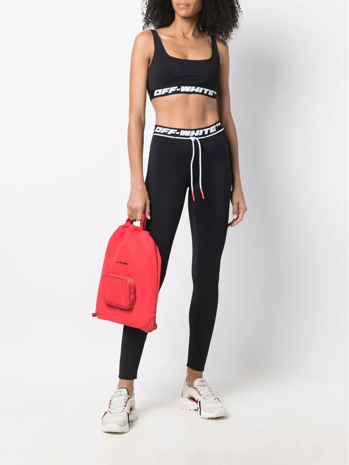 Off-White ロゴテープスポーツブラ - 画像2