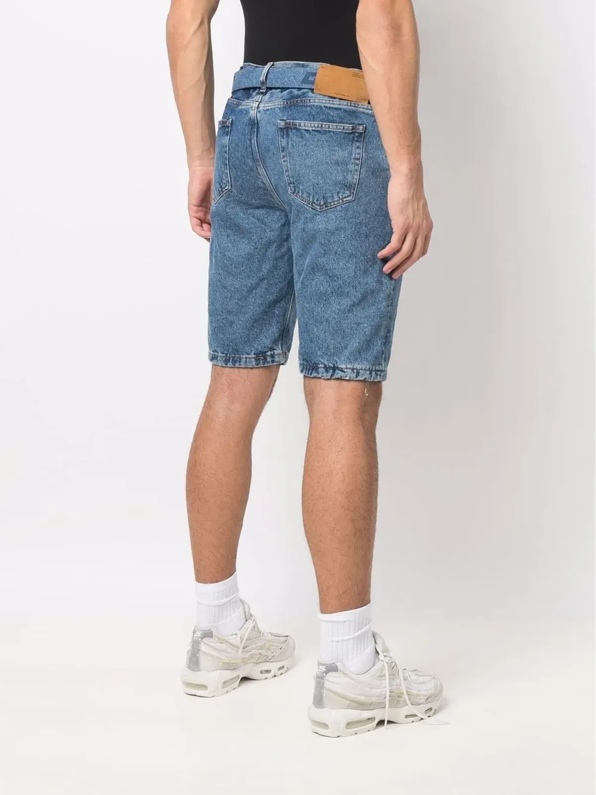 Off-White ベルト付きデニムショーツ - 画像4