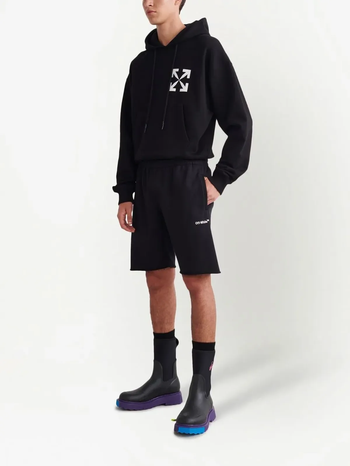 Off-White Helvetica logo track shorts - Black - 画像3