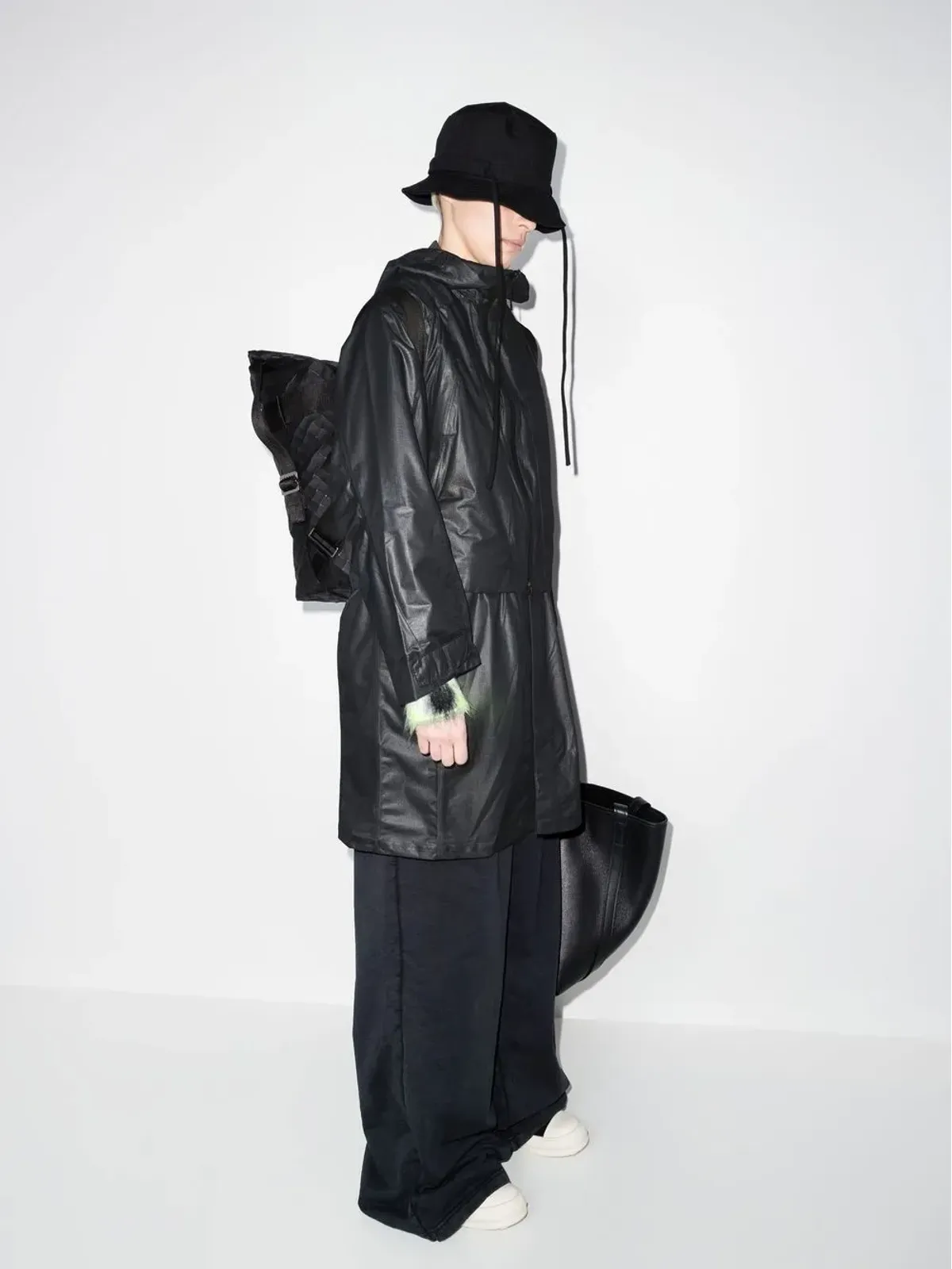 Y-3 フード付きミディレインコート - 画像5