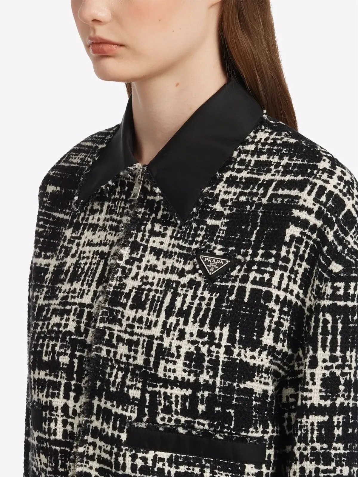 Prada Re-Nylon クロップドツイードジャケット - ブラック - 画像5