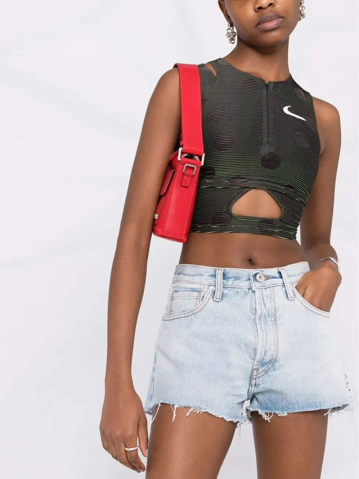Off-White フリンジエッジデニムショーツ - 画像5
