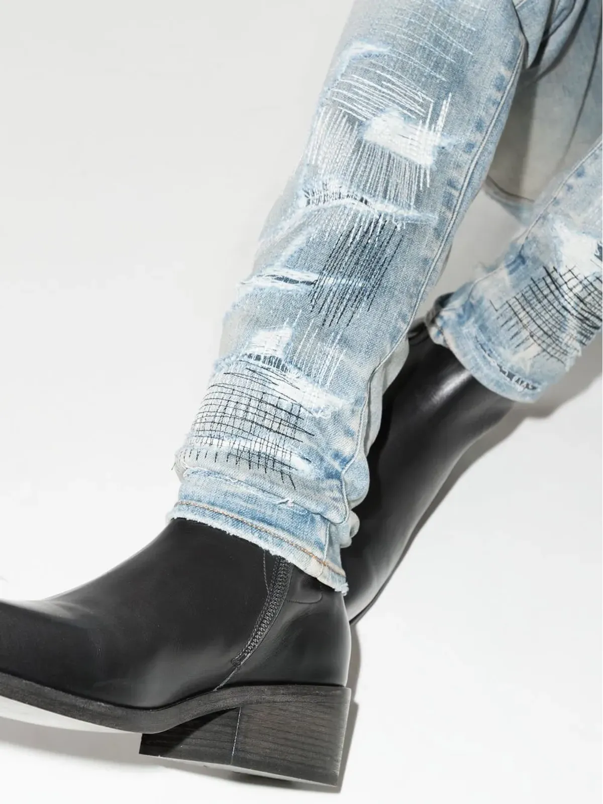 AMIRI ダメージ加工スキニージーンズ ブルー - 画像4