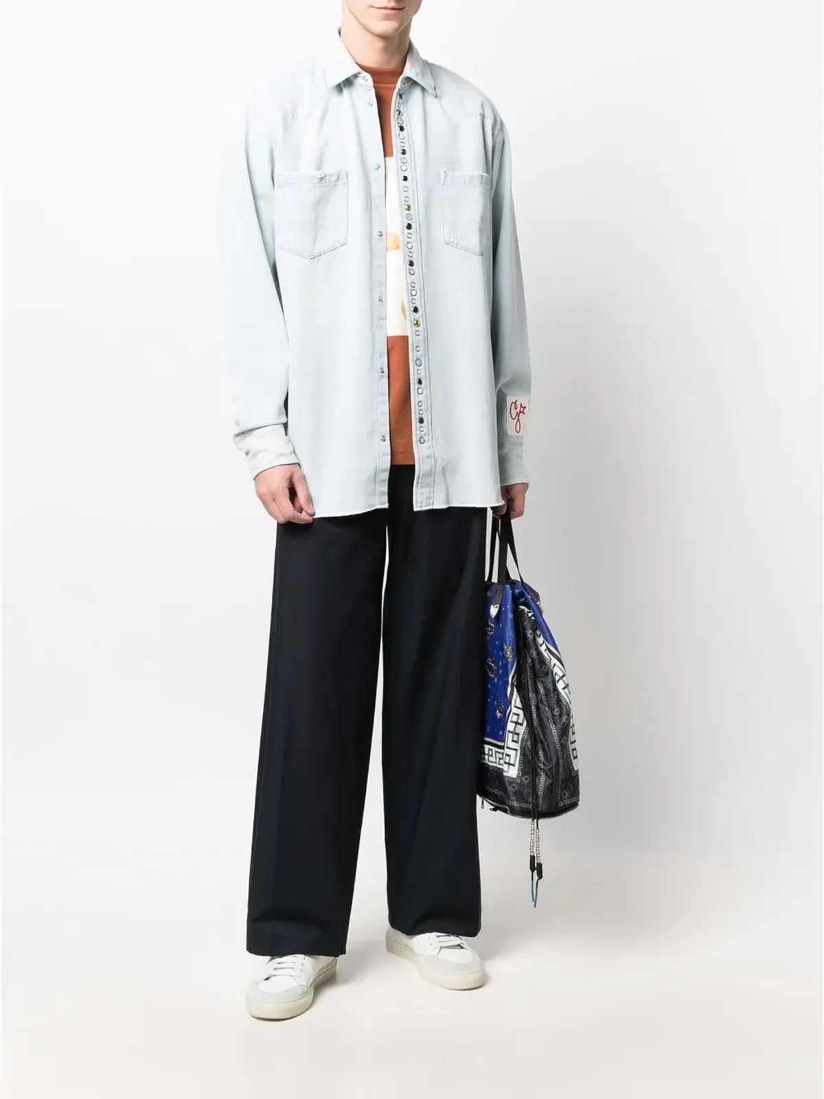 Golden Goose ブリーチデニムシャツ - 画像2