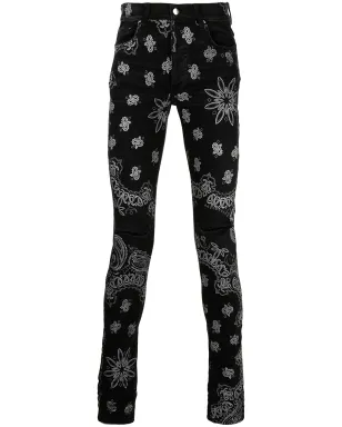 AMIRI フロックド バンダナ柄 スキニージーンズ ブラック - サムネイル1