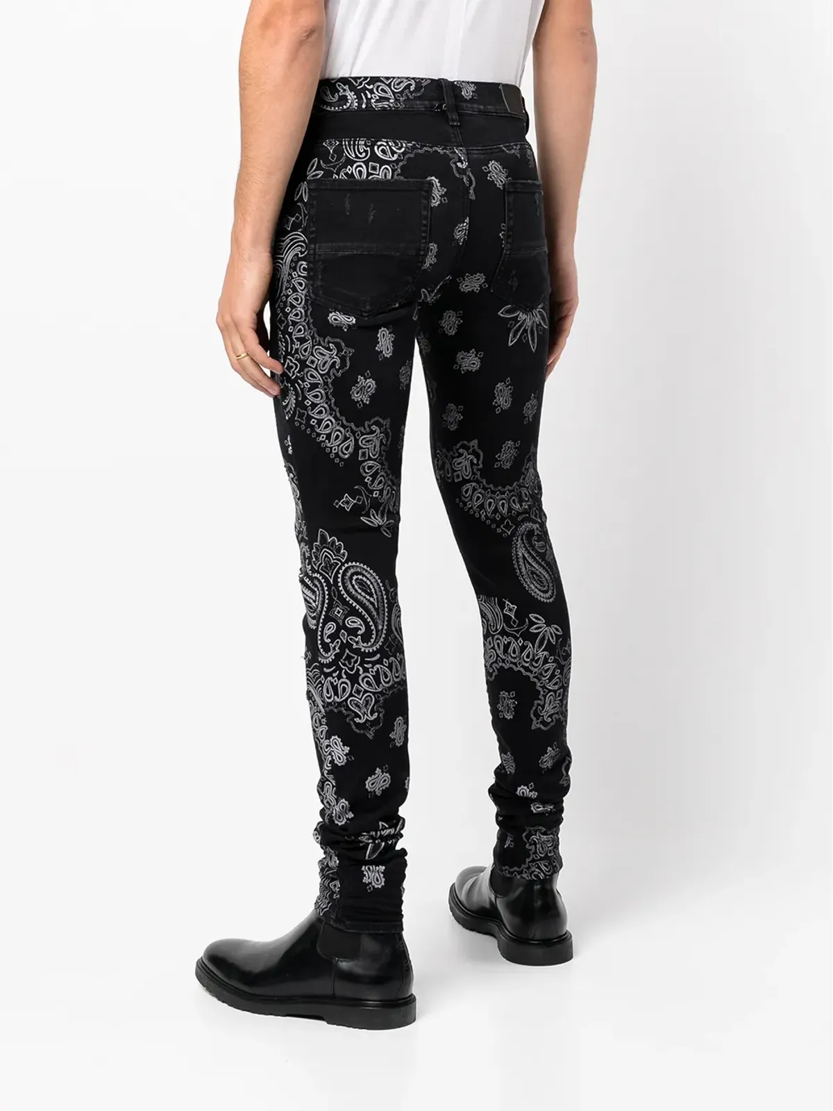 AMIRI フロックド バンダナ柄 スキニージーンズ ブラック - 画像4