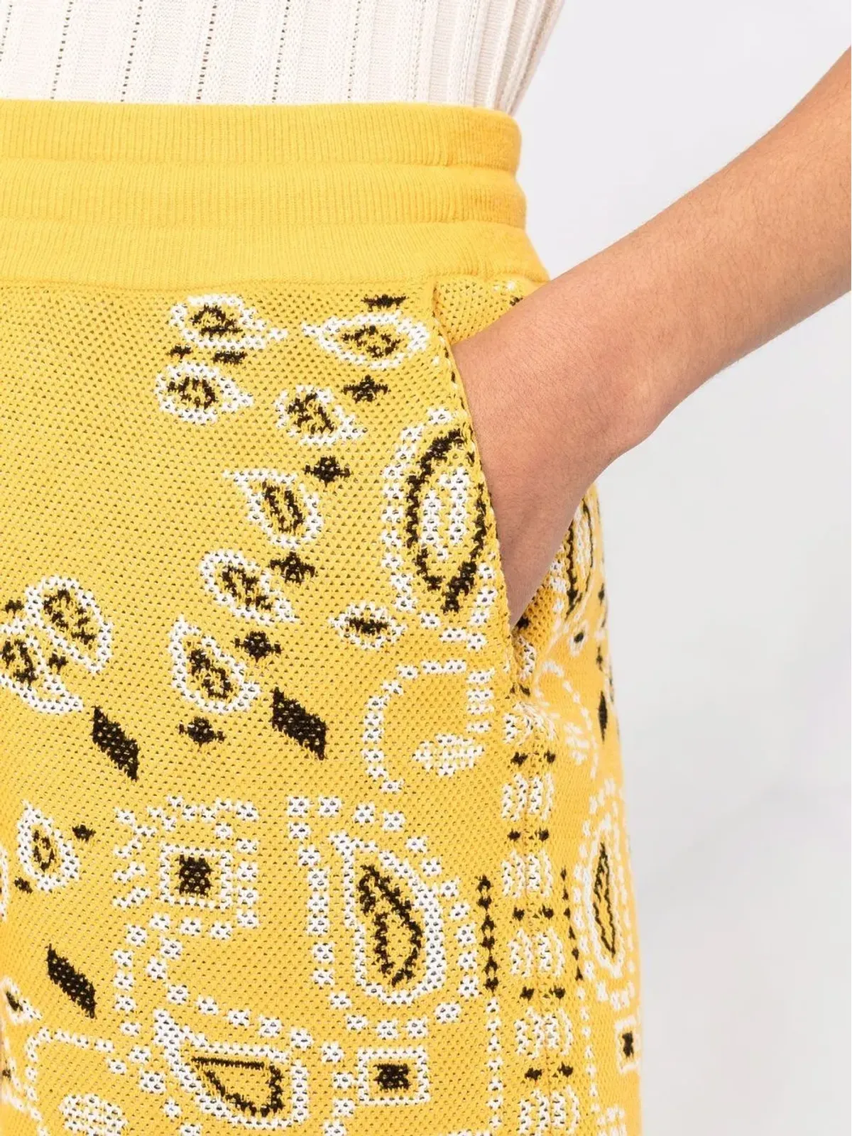 Alanui ピケ・バンダナ柄ショートパンツ - Yellow - 画像3