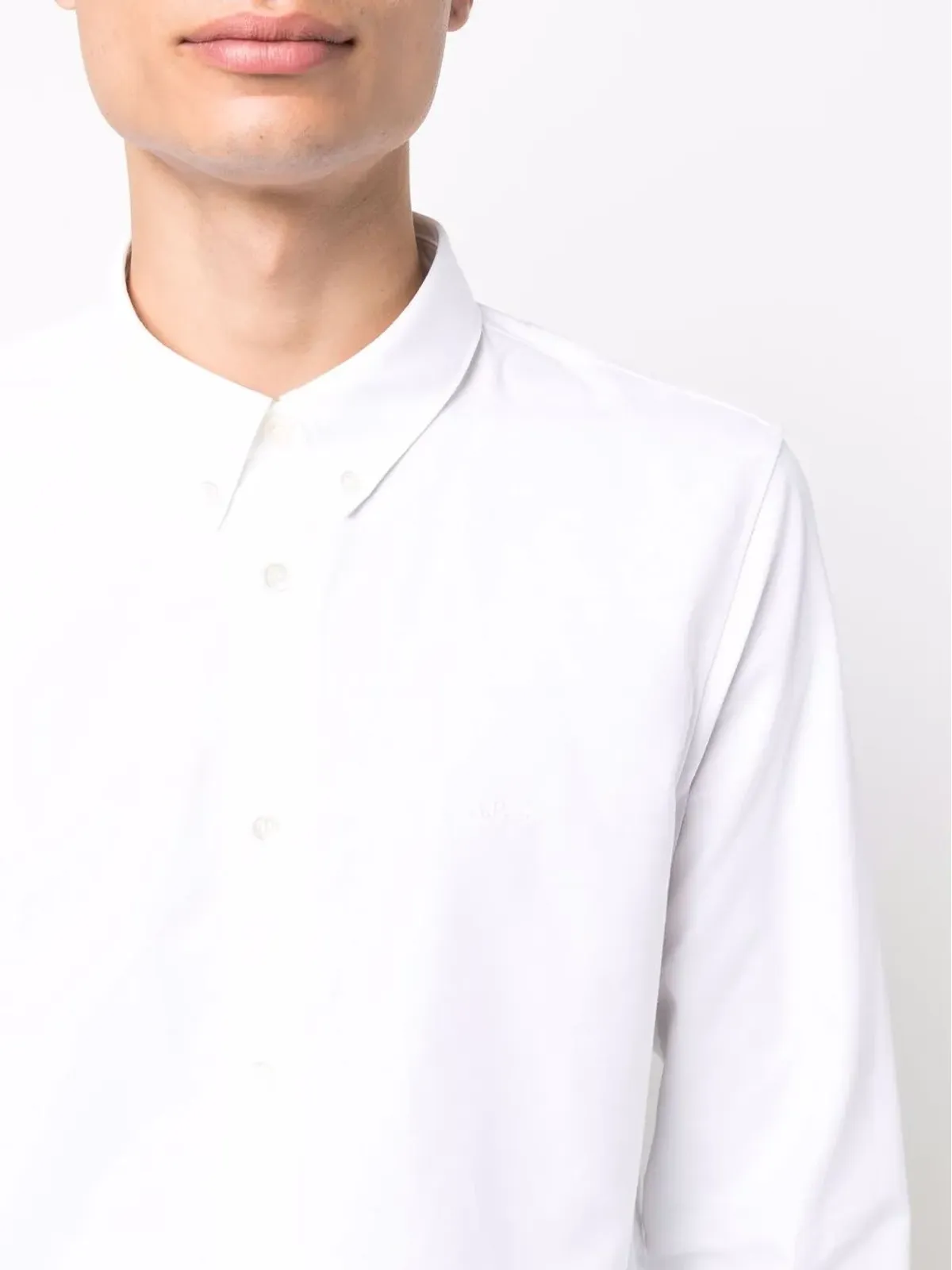 A.P.C. ボタンダウン オーガニックコットンシャツ（ホワイト） - 画像5