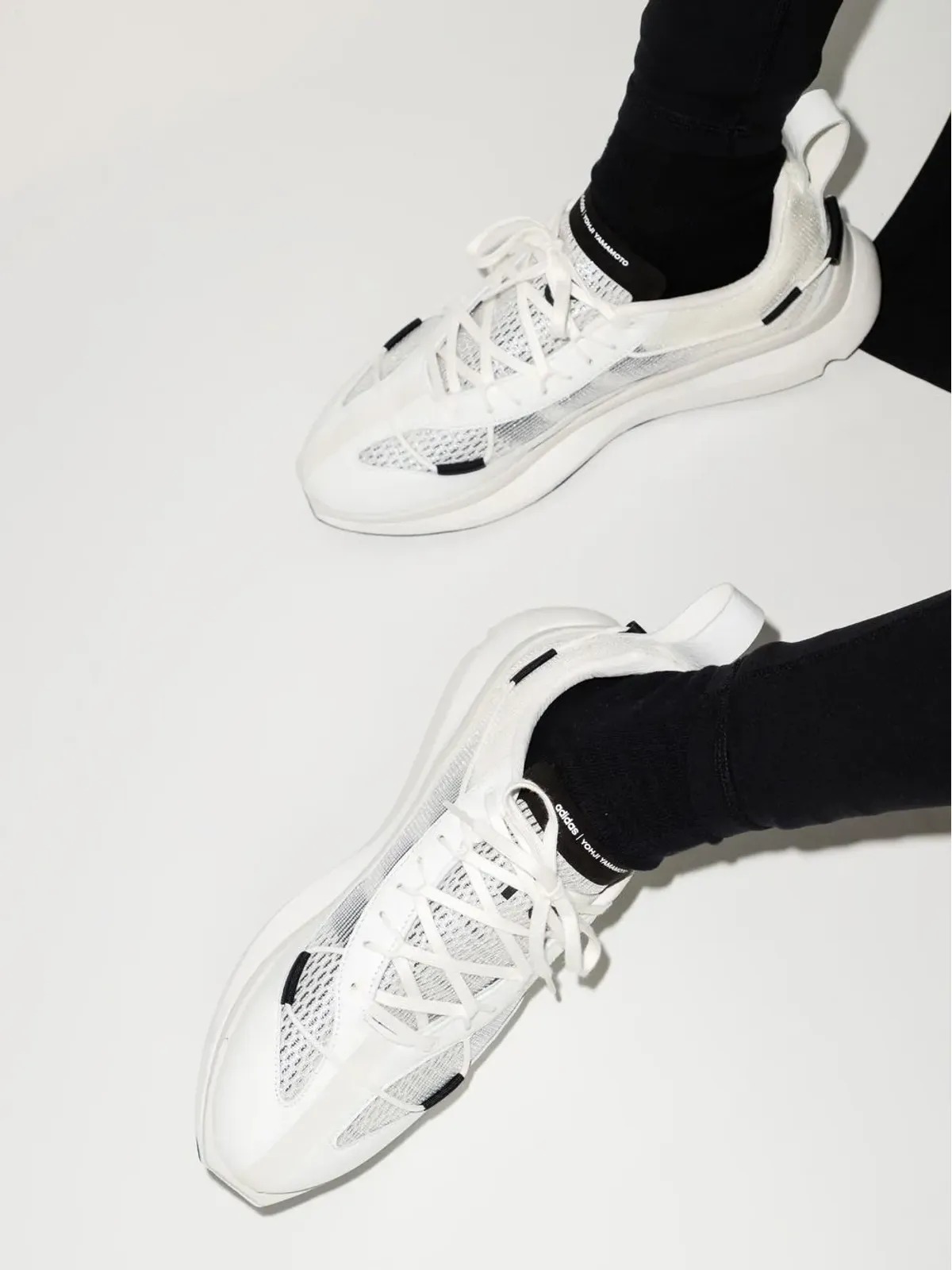 Y-3 シイク・ラン レースアップスニーカー - 画像3