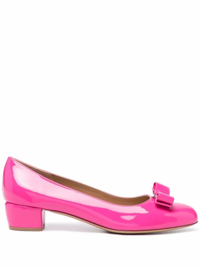 FERRAGAMO Ferragamo ヴァラ リボンディテール パンプスの商品画像