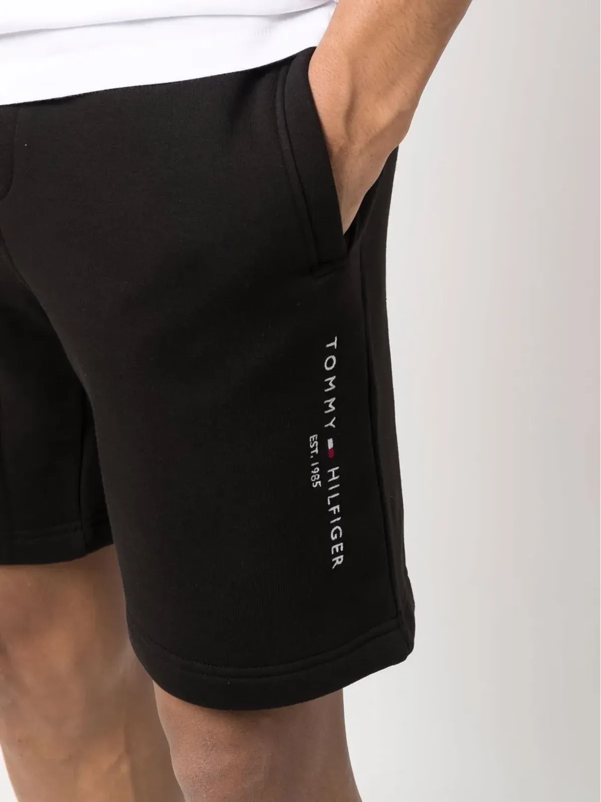 Tommy Hilfiger ドローコード付き ウエスト コットンブレンド トラックショーツ - 画像5