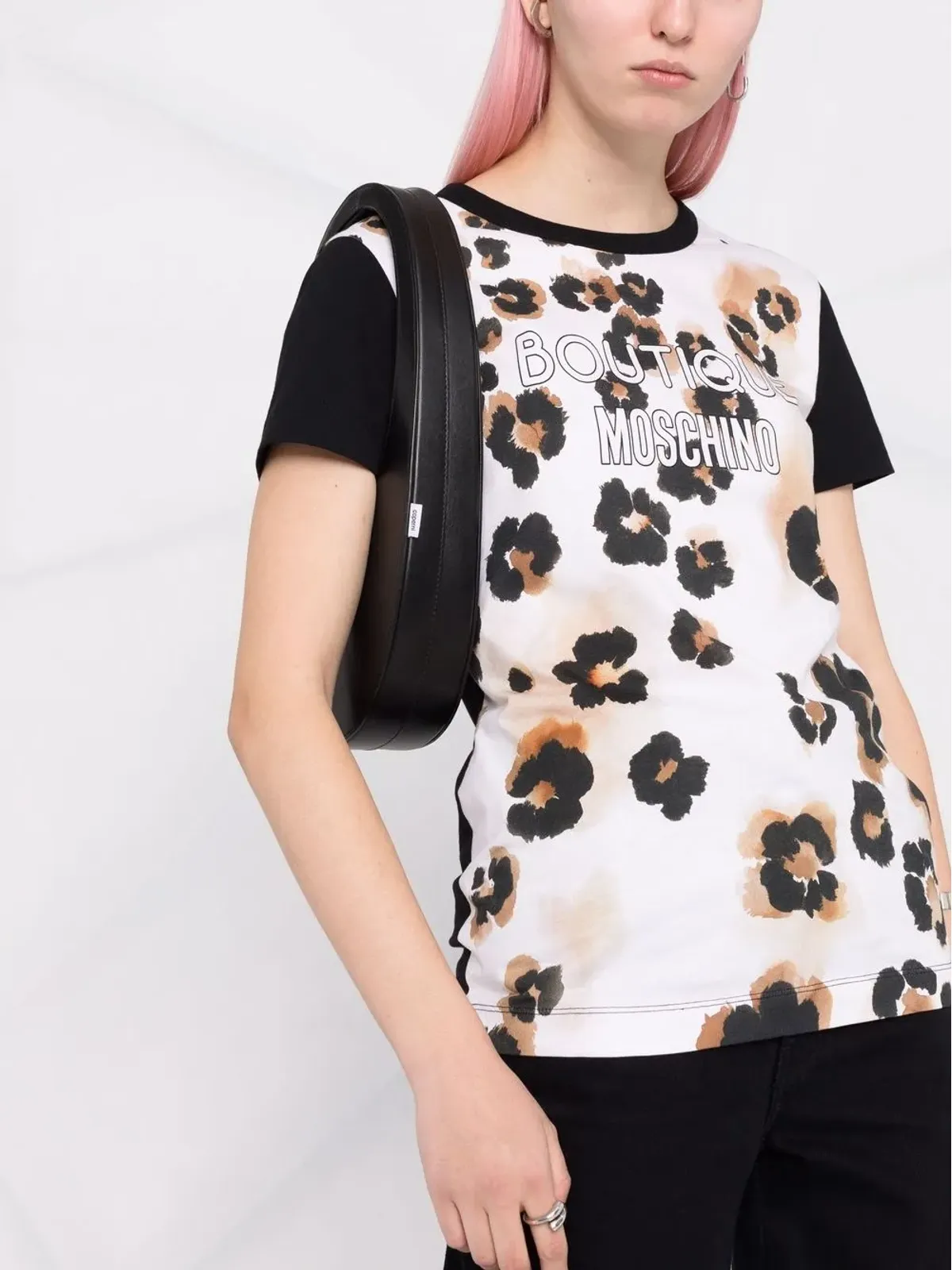 Boutique Moschino アブストラクトプリント ロゴプリント Tシャツ - 画像5