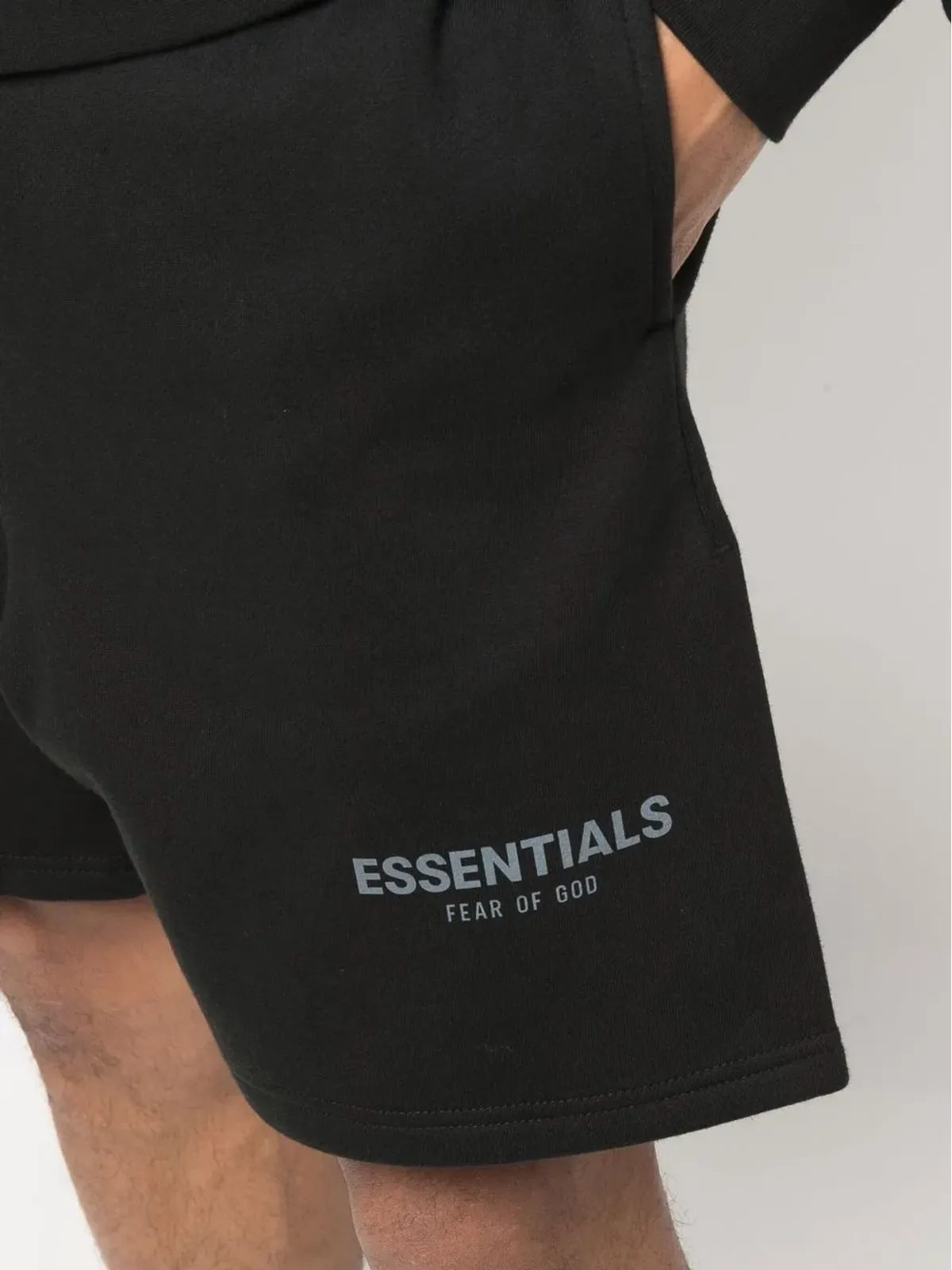 FEAR OF GOD ESSENTIALS ロゴプリント ドローコード付き トラックショーツ - Black - 画像5