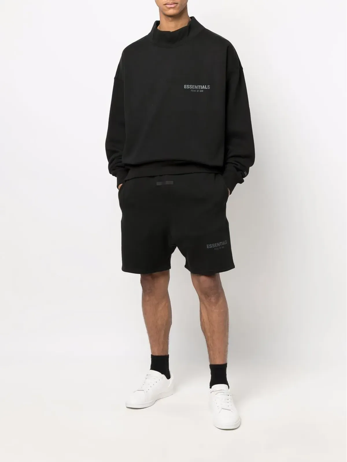 FEAR OF GOD ESSENTIALS ロゴプリント ドローコード付き トラックショーツ - Black - 画像2