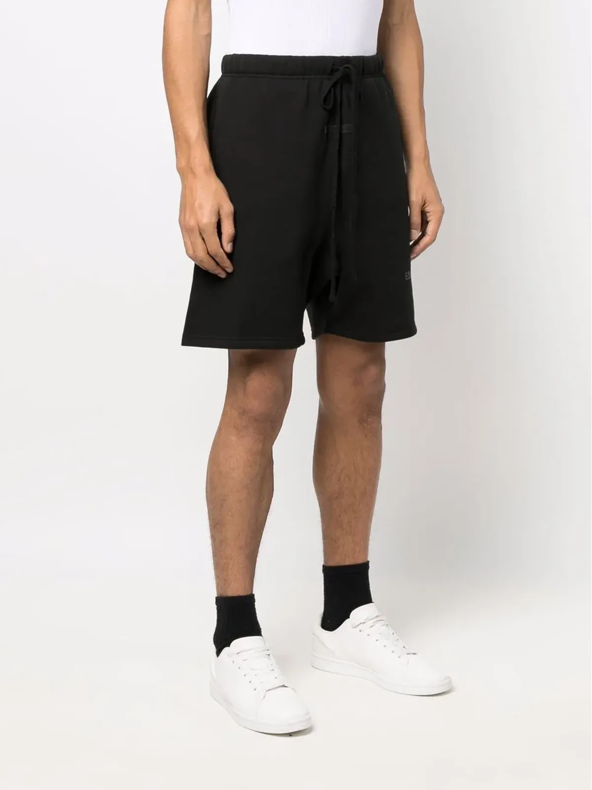 FEAR OF GOD ESSENTIALS ロゴプリント ドローコード付き トラックショーツ - Black - 画像3