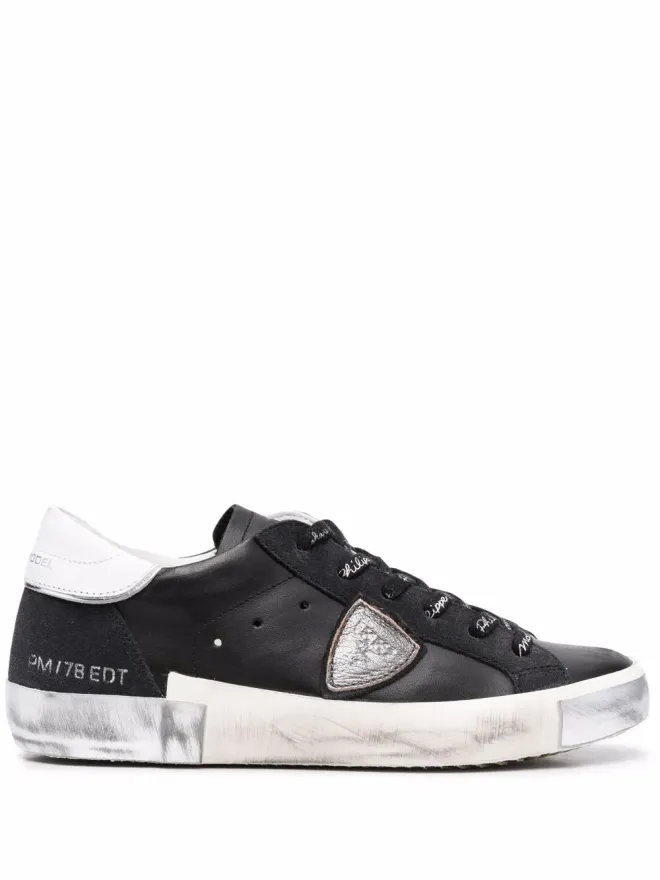 Philippe Model Paris Philippe Model Paris トライアングルパッチ レースアップスニーカーの商品画像