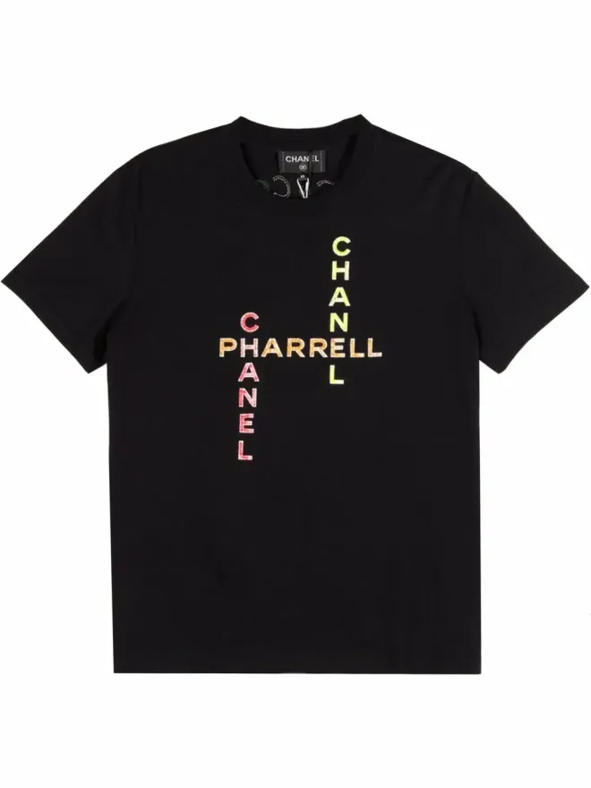 CHANEL Pre-Owned CHANEL Pre-Owned x Pharell 2019 ロゴプリント Tシャツの商品画像