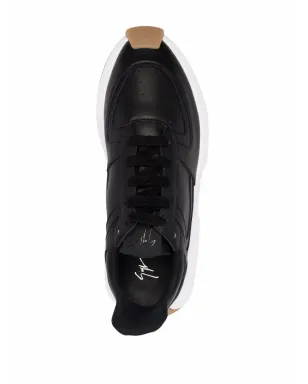 Giuseppe Zanotti チャンキー ロー・トップスニーカー - ブラック - サムネイル4