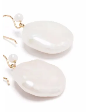 Mizuki 14kt イエローゴールド ペタルパール ドロップ イヤリング - サムネイル3
