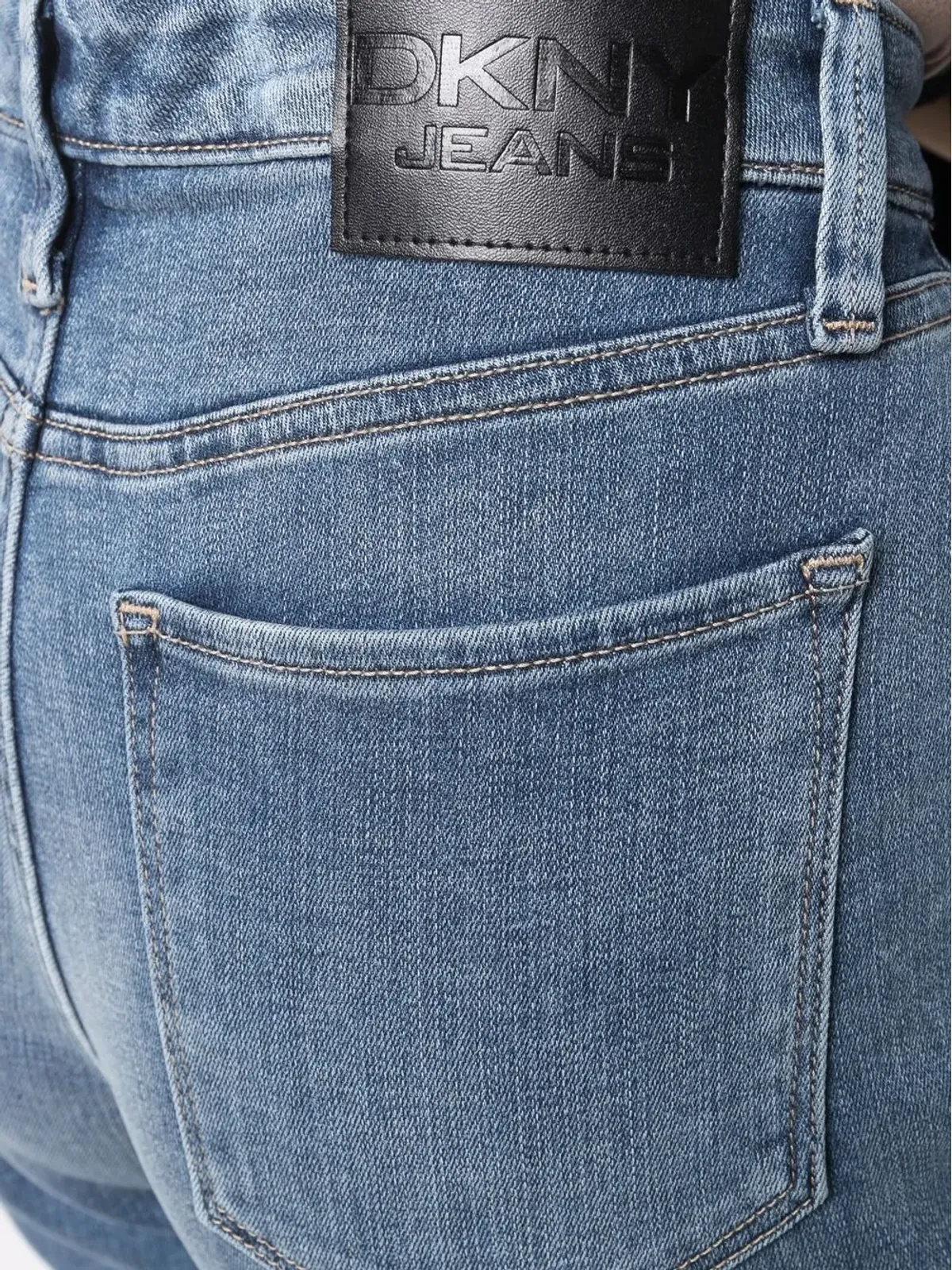 DKNY クロップドスキニーフィットジーンズ - 画像5