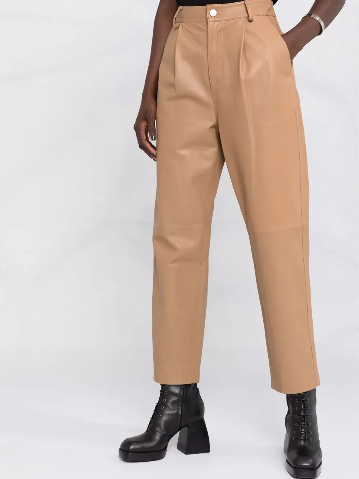 RED Valentino ハイウエストレザーパンツ - 画像5