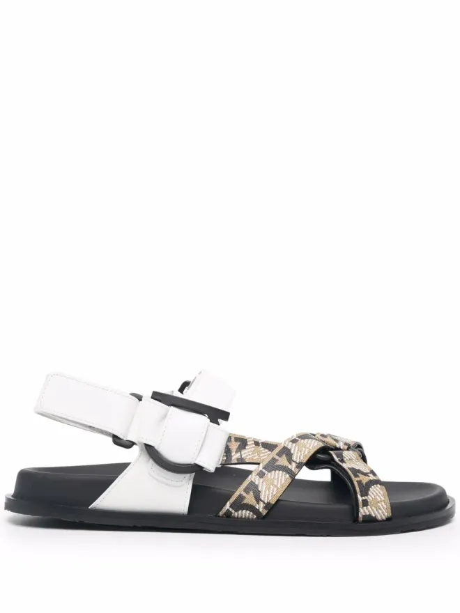 FERRAGAMO Ferragamo オープントゥバックル付きサンダルの商品画像