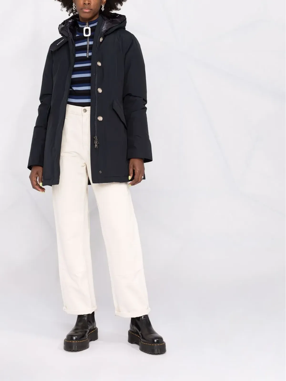 Woolrich フード付きダウンコート - 画像2