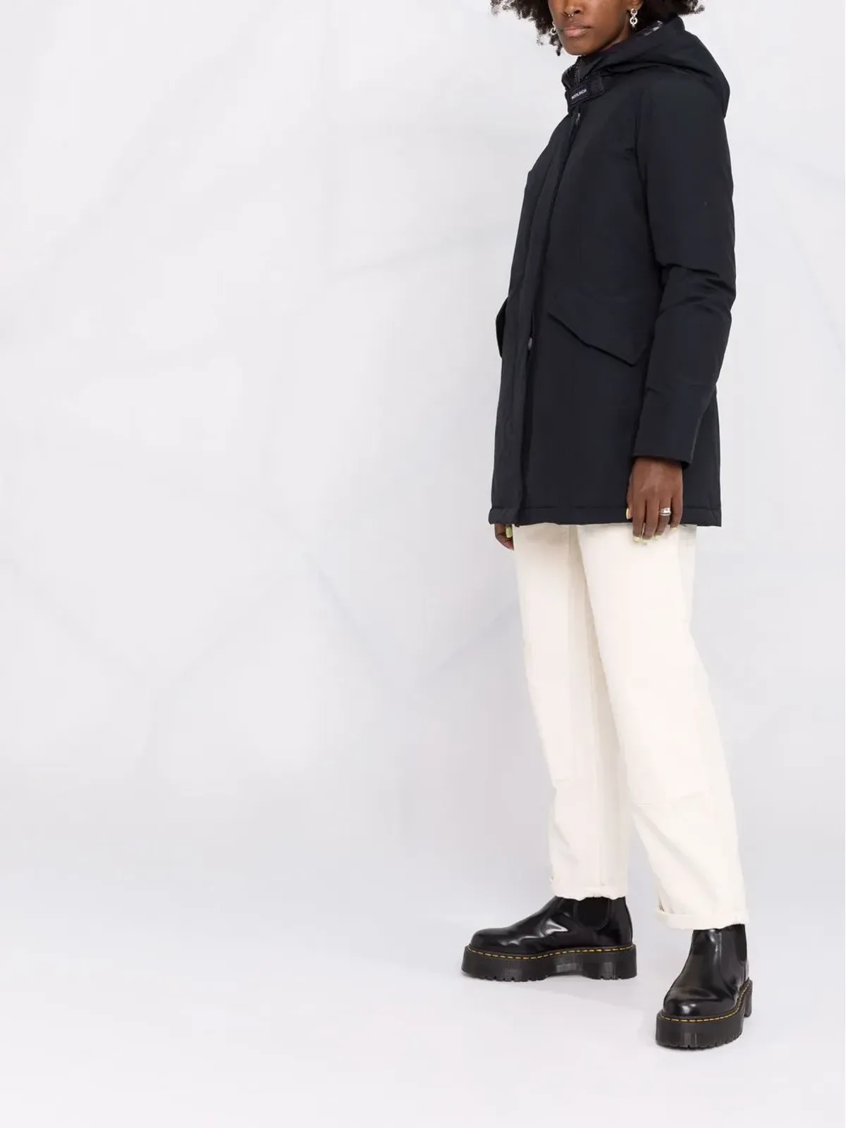 Woolrich フード付きダウンコート - 画像4
