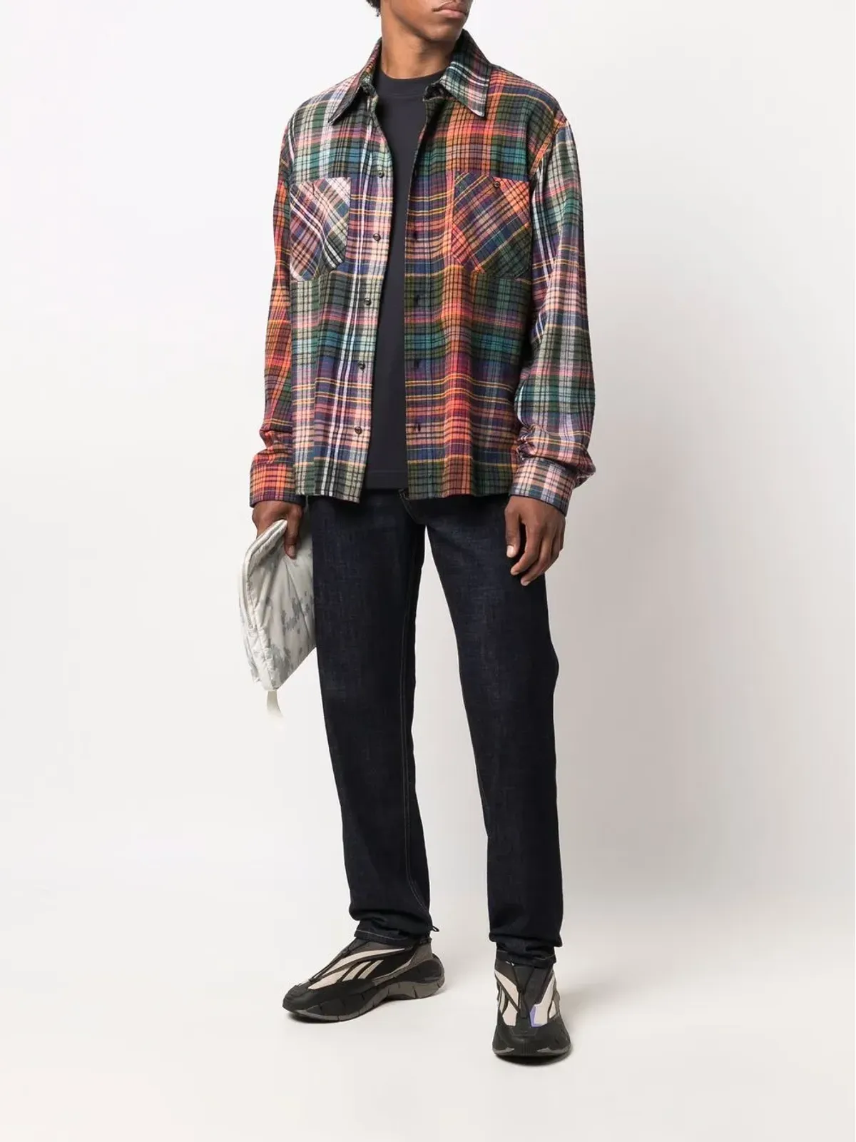 Carhartt WIP ロゴパッチデニムジーンズ - 画像2