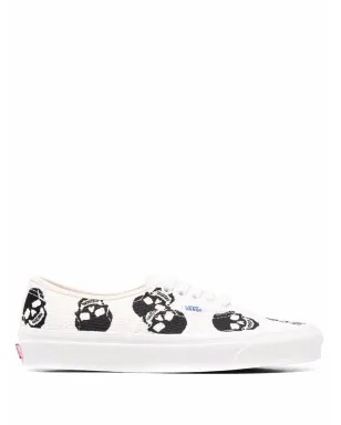 Vans アナハイムファクトリー オーセンティック 44 スカルプリント スニーカー - サムネイル1