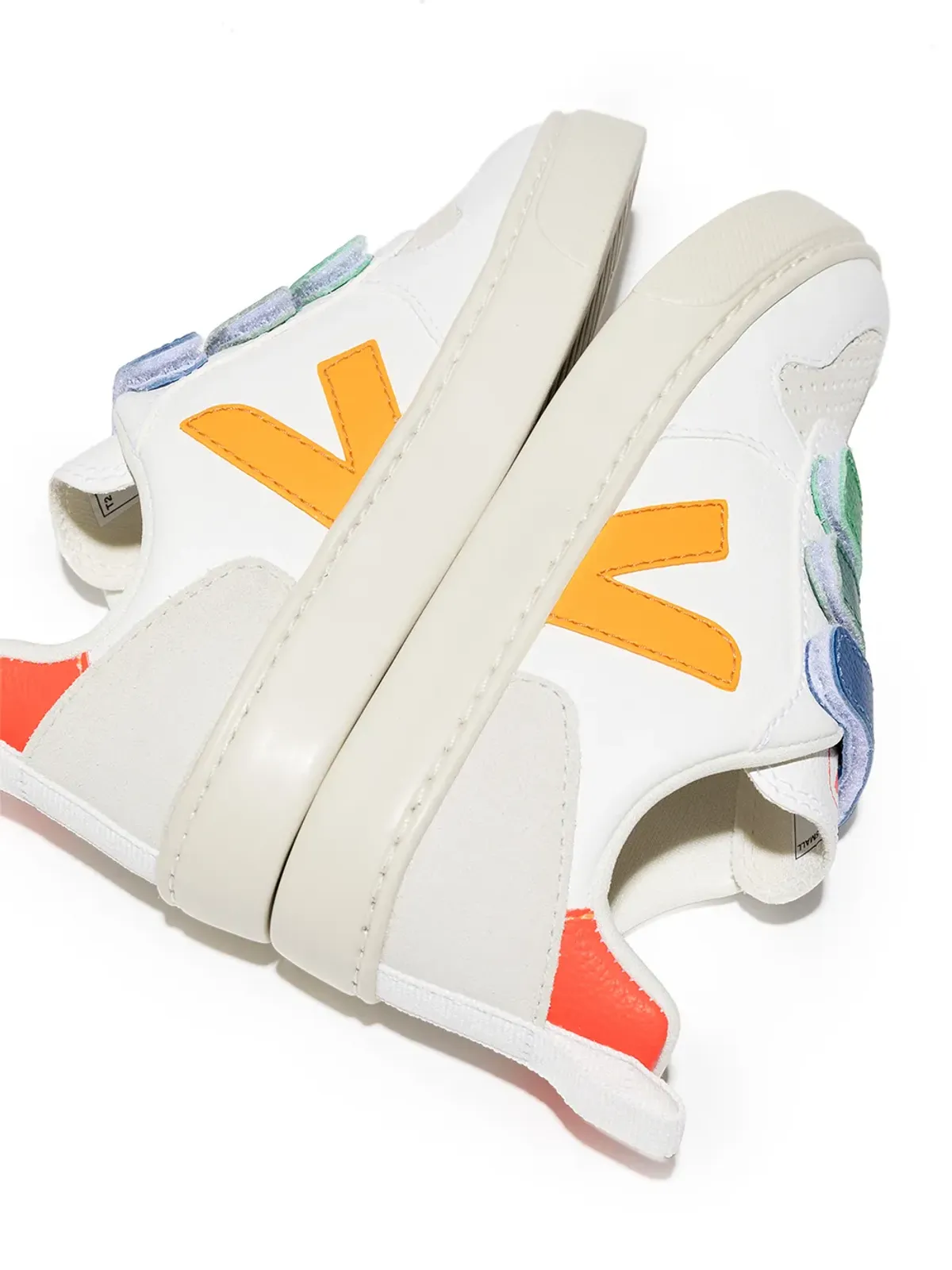 VEJA Kids V-10 タッチストラップスニーカー - 画像3